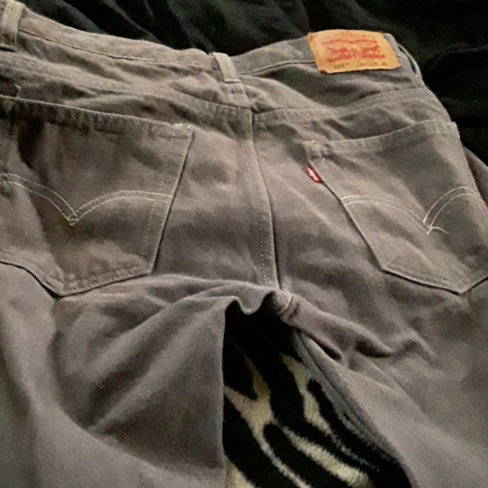Levi Jean's